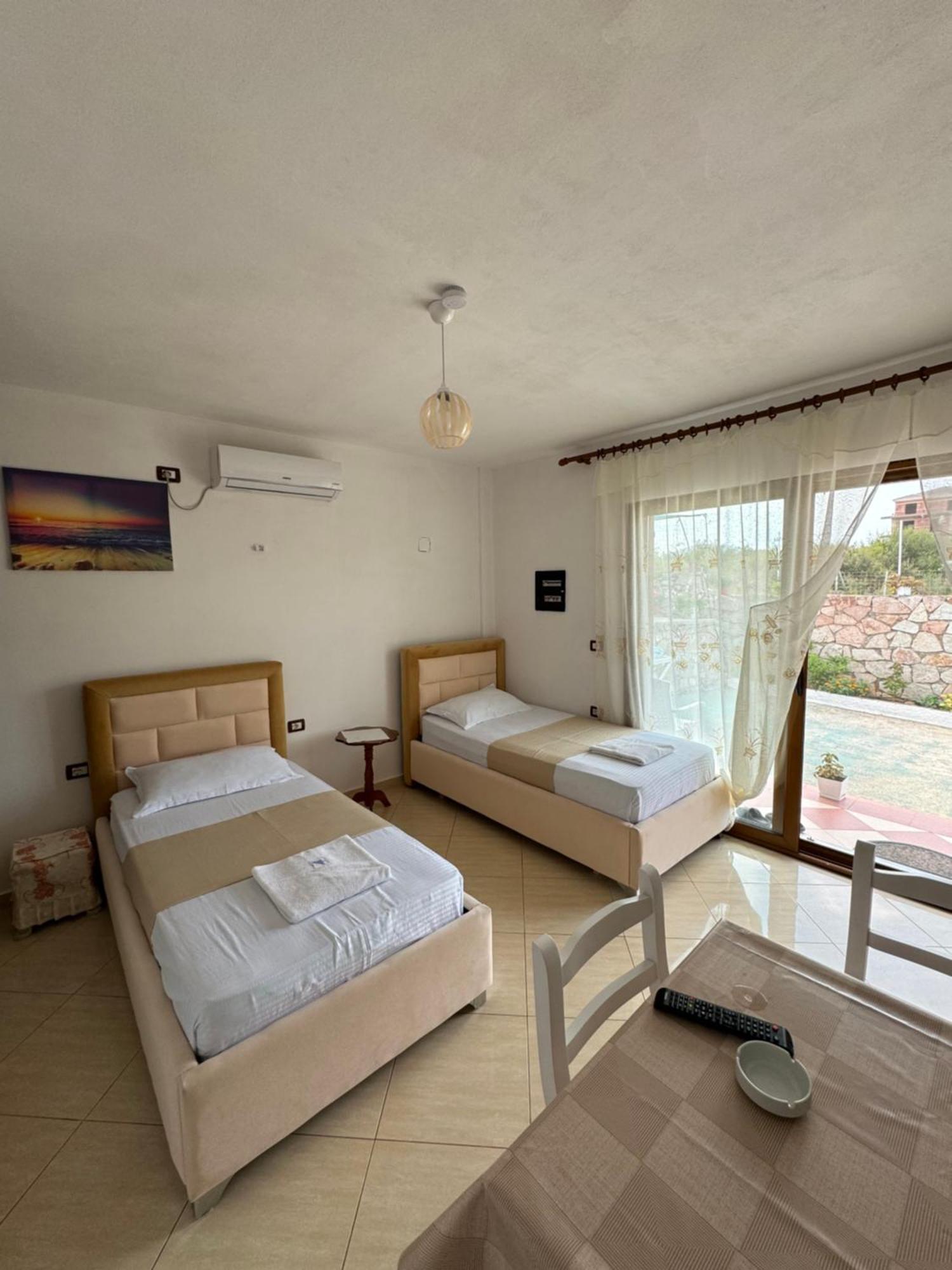 Teo Apartment Sarandë Eksteriør bilde