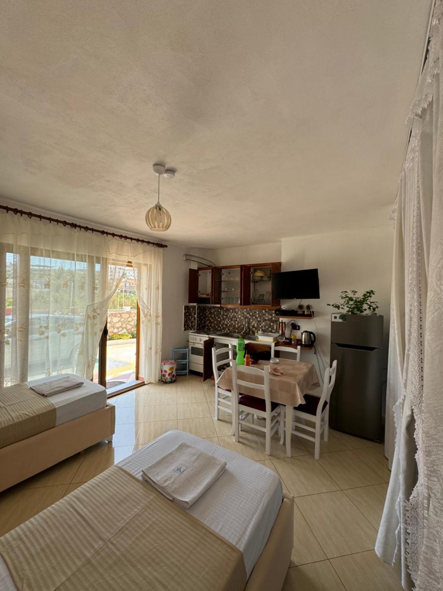 Teo Apartment Sarandë Eksteriør bilde