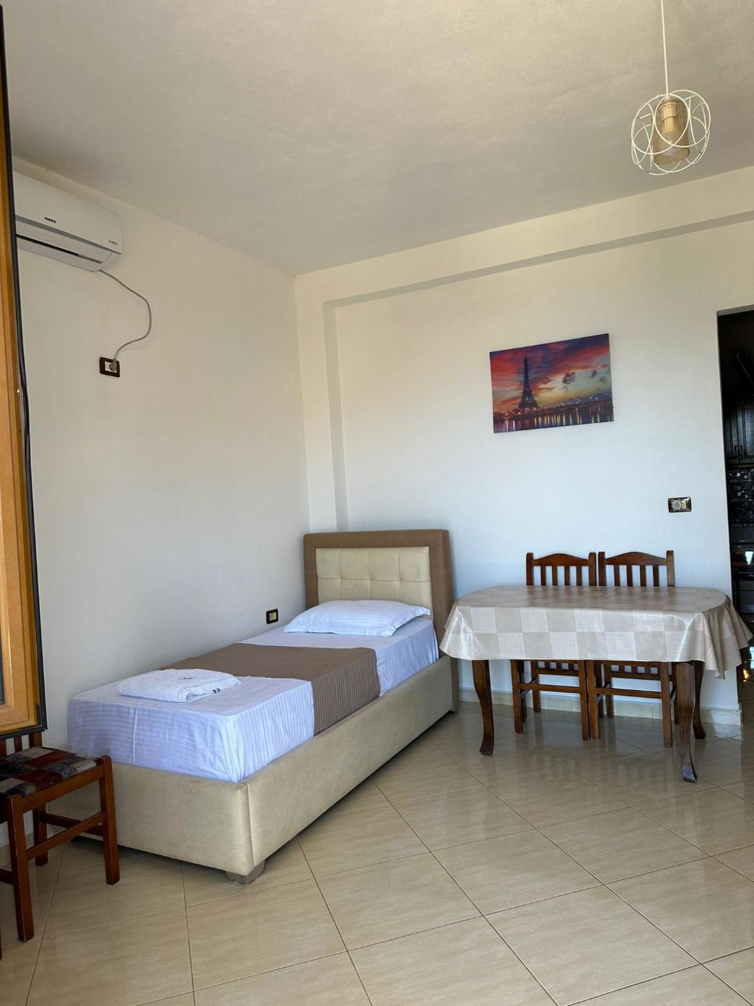 Teo Apartment Sarandë Eksteriør bilde