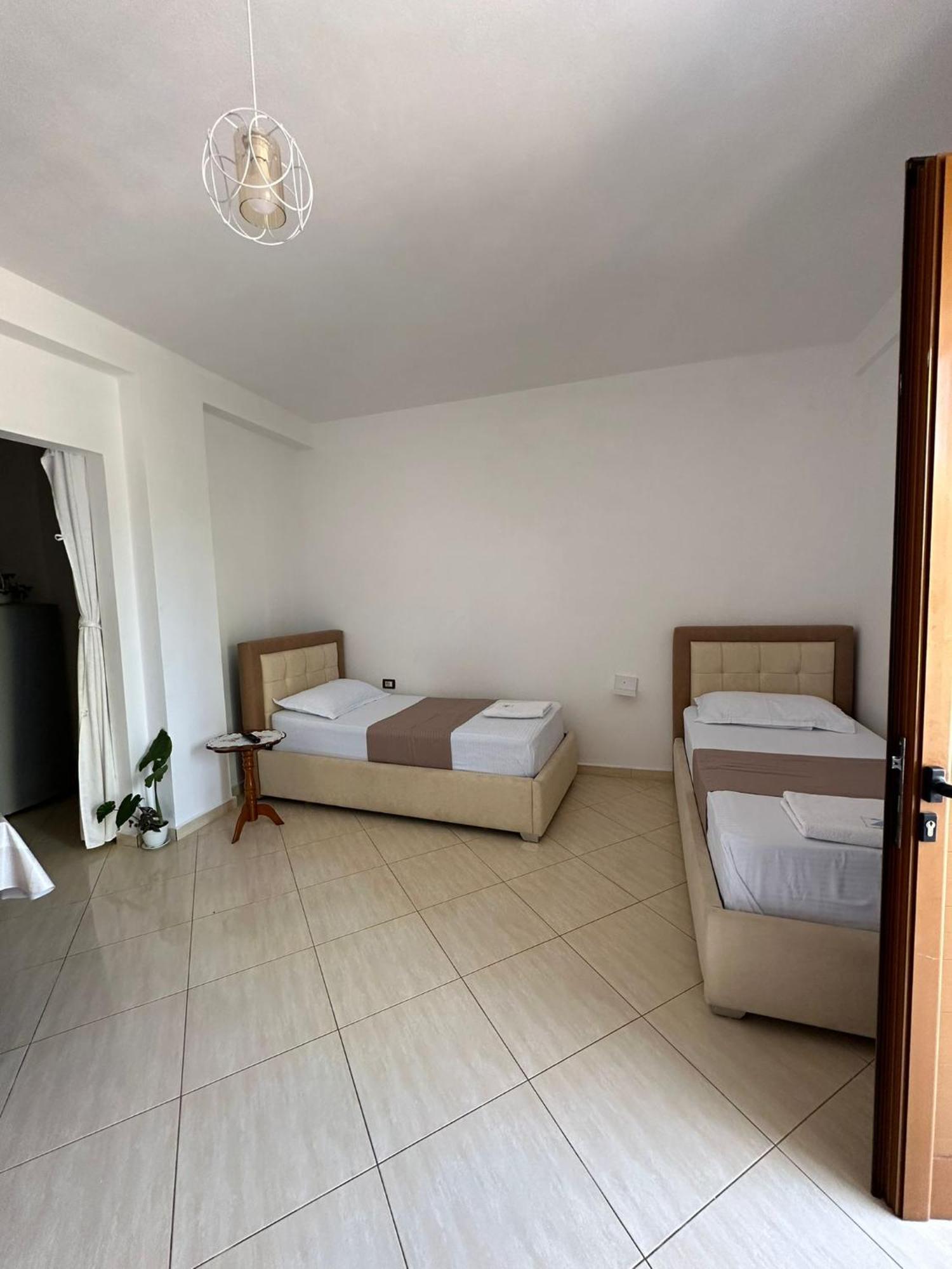Teo Apartment Sarandë Eksteriør bilde
